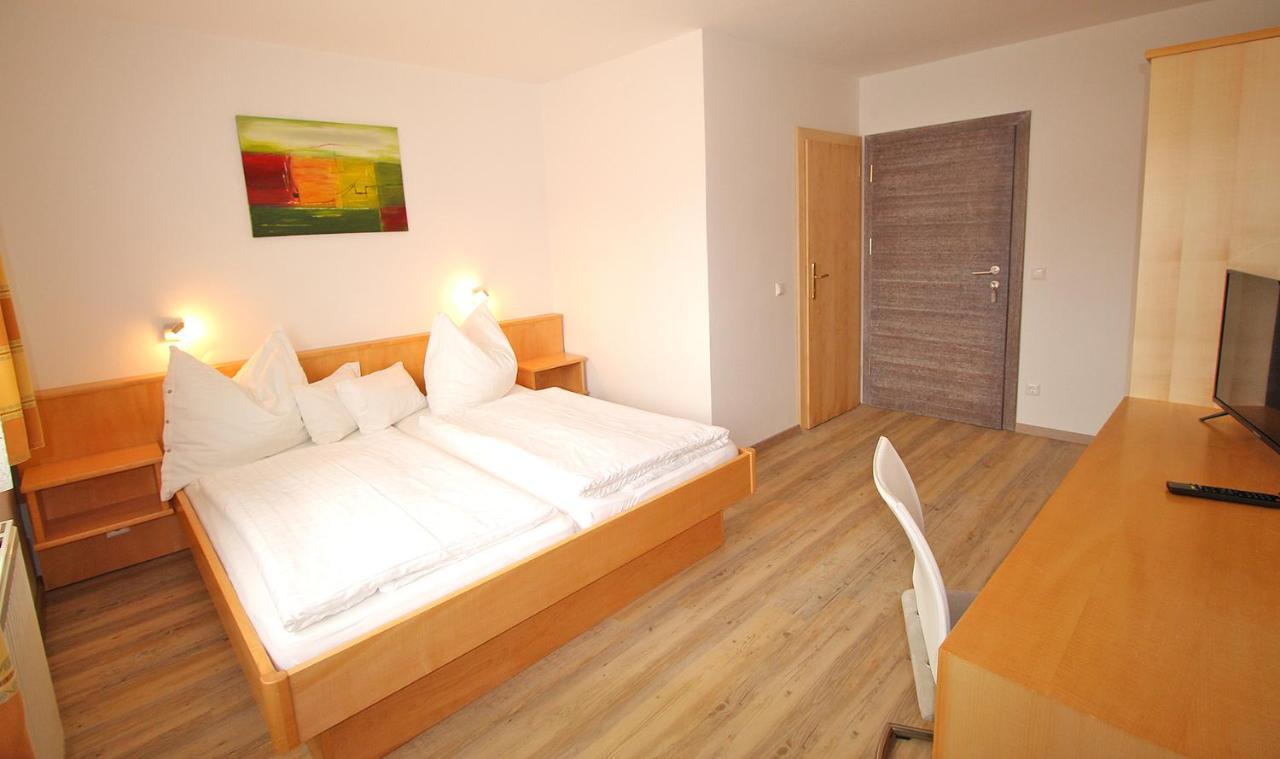 Ferienwohnung "Haus Falle" Schiefling am See Exterior foto